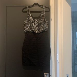 Express leopard print dress size small